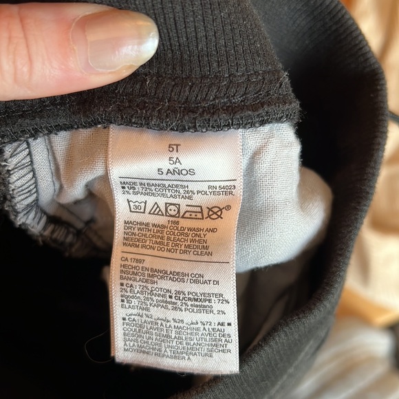 Old Navy Skinny Stretch Knit Waist Jeans - Picture 6 of 6